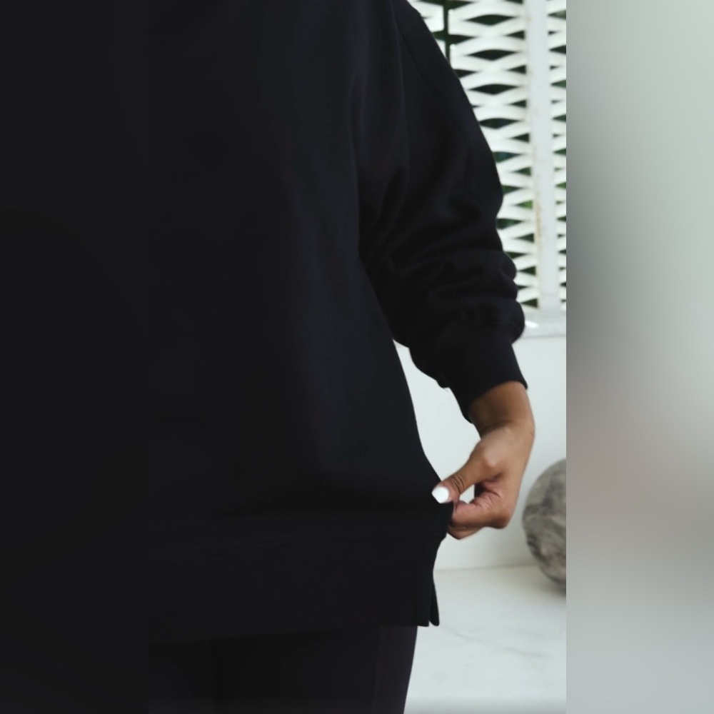 Fabletics Cozy Fleece Oversized Sweatshirt | S | NWT | Black - Picture 4 of 9